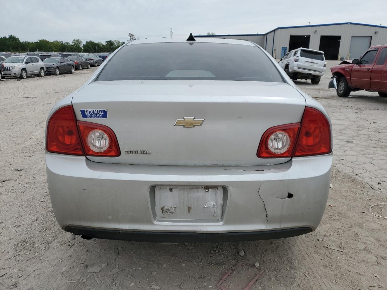 Photo 5 VIN: 1G1ZB5E04CF267983 - CHEVROLET MALIBU 