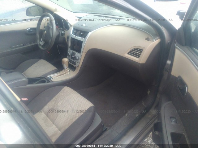 Photo 4 VIN: 1G1ZB5E05CF227573 - CHEVROLET MALIBU 