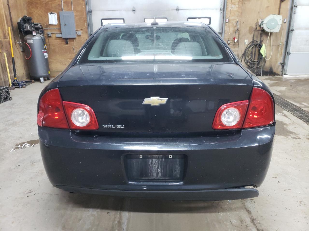 Photo 5 VIN: 1G1ZB5E05CF227606 - CHEVROLET MALIBU 