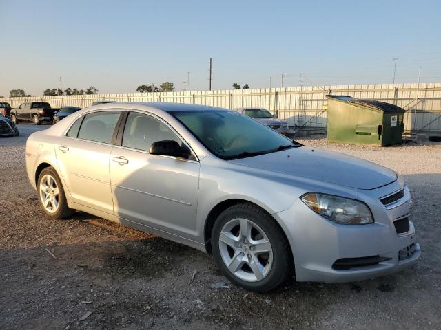 Photo 3 VIN: 1G1ZB5E06CF113405 - CHEVROLET MALIBU LS 