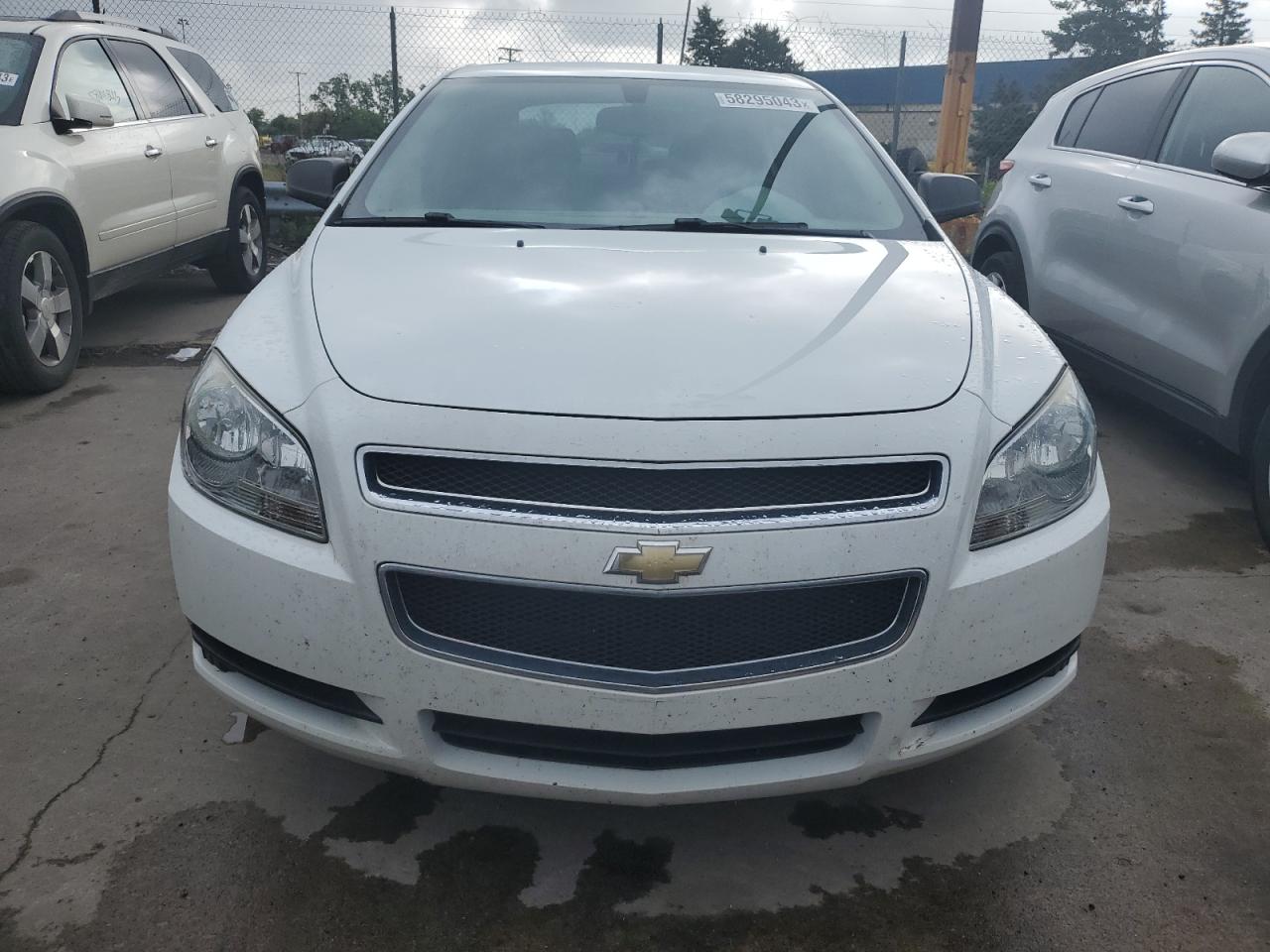 Photo 4 VIN: 1G1ZB5E06CF226173 - CHEVROLET MALIBU 