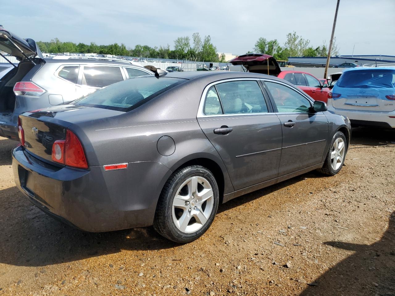 Photo 2 VIN: 1G1ZB5E07CF297849 - CHEVROLET MALIBU 