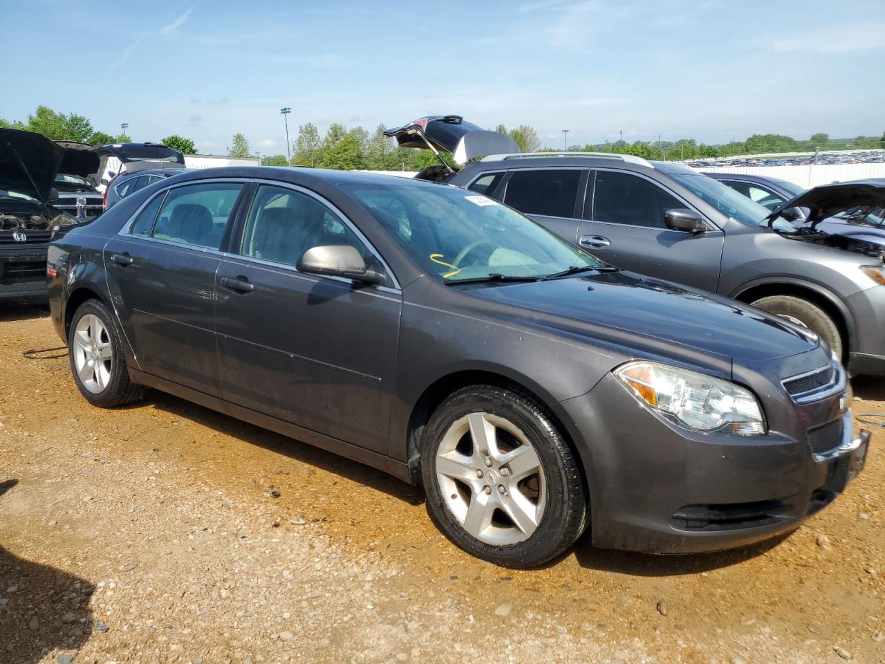 Photo 3 VIN: 1G1ZB5E07CF297849 - CHEVROLET MALIBU 