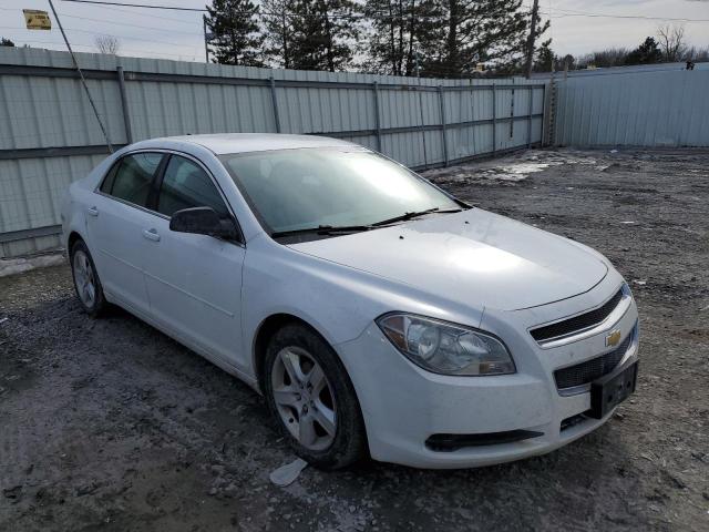 Photo 3 VIN: 1G1ZB5E08CF135065 - CHEVROLET MALIBU LS 