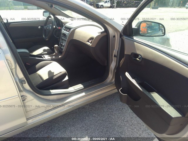 Photo 4 VIN: 1G1ZB5E09CF193962 - CHEVROLET MALIBU 