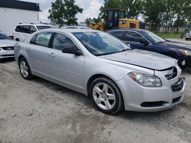 Photo 3 VIN: 1G1ZB5E09CF330012 - CHEVROLET MALIBU LS 