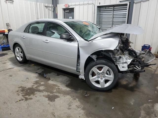 Photo 3 VIN: 1G1ZB5E0XCF110247 - CHEVROLET MALIBU LS 