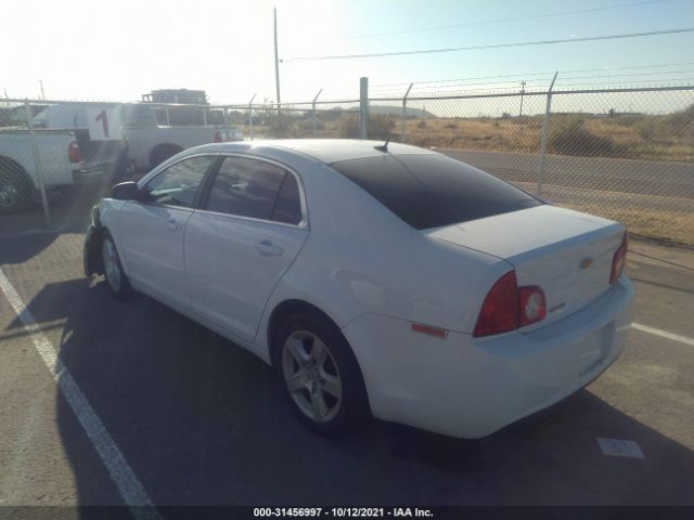 Photo 2 VIN: 1G1ZB5E11BF389580 - CHEVROLET MALIBU 