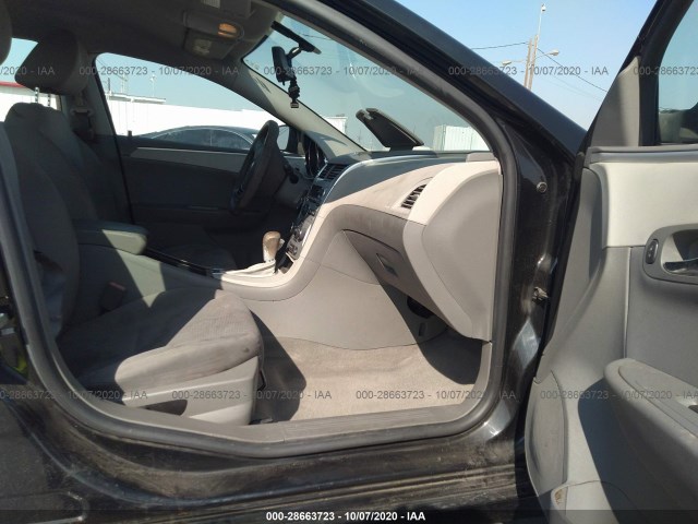 Photo 4 VIN: 1G1ZB5E16BF389199 - CHEVROLET MALIBU 