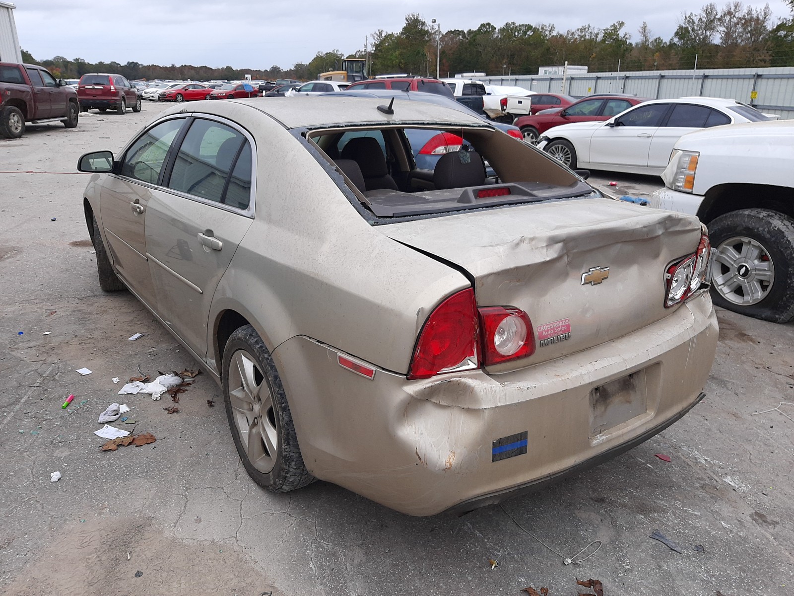 Photo 2 VIN: 1G1ZB5E19BF207088 - CHEVROLET MALIBU LS 