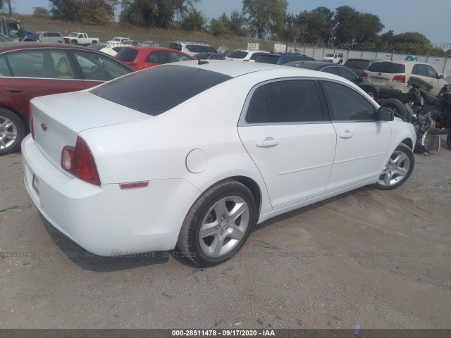 Photo 3 VIN: 1G1ZB5E19BF211836 - CHEVROLET MALIBU 