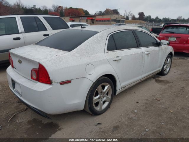 Photo 3 VIN: 1G1ZB5EB0A4132154 - CHEVROLET MALIBU 