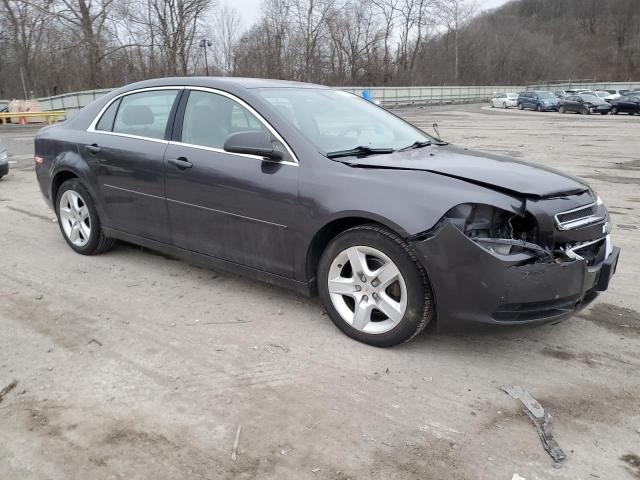 Photo 3 VIN: 1G1ZB5EB0AF226815 - CHEVROLET MALIBU 