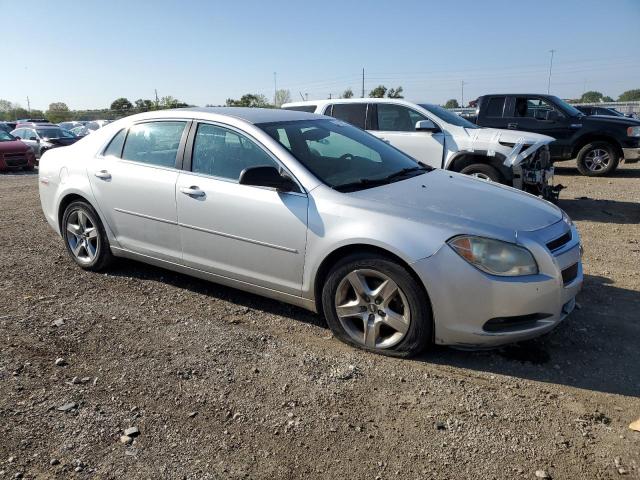 Photo 3 VIN: 1G1ZB5EB0AF271205 - CHEVROLET MALIBU LS 