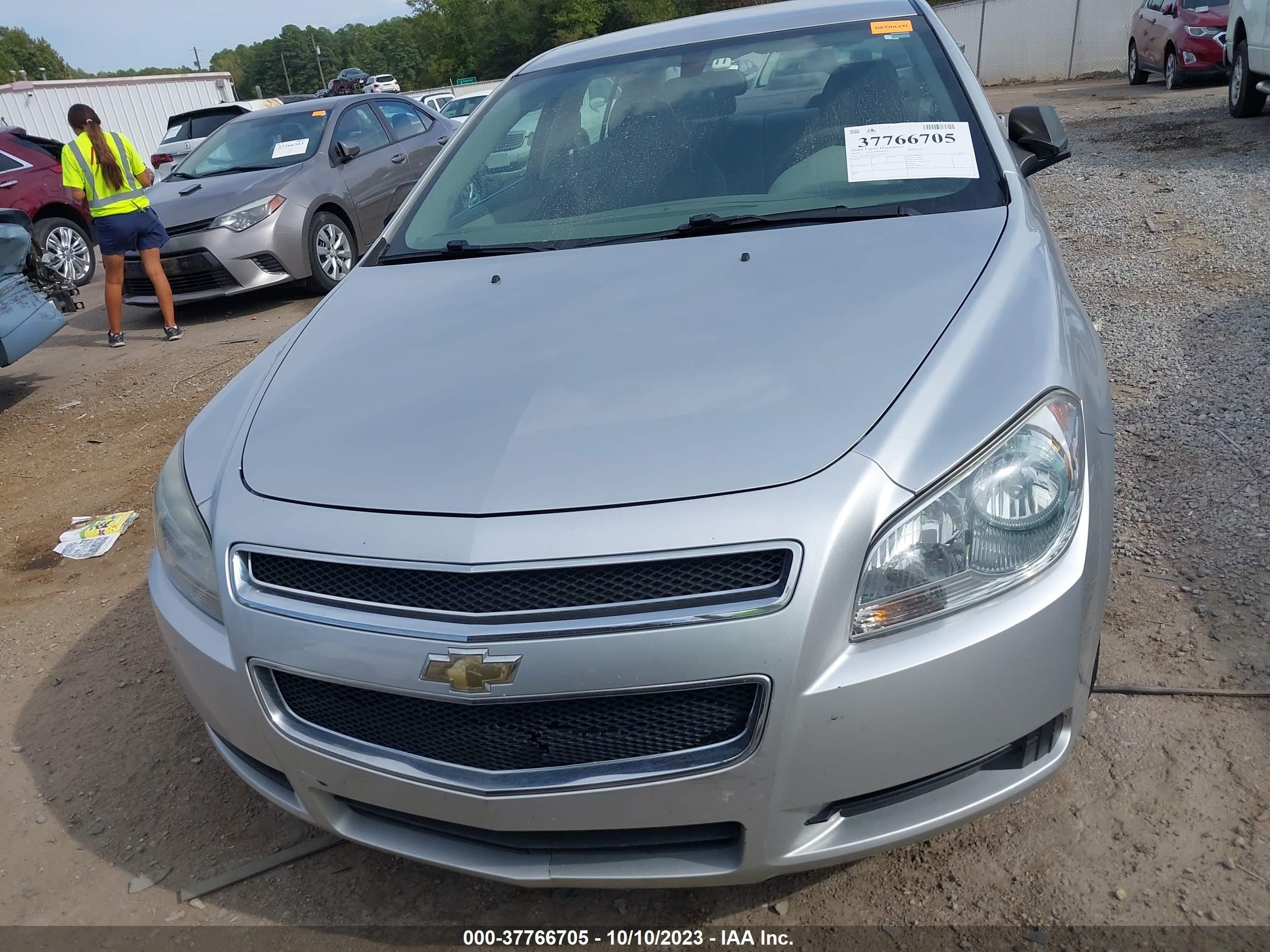 Photo 11 VIN: 1G1ZB5EB0AF302078 - CHEVROLET MALIBU 