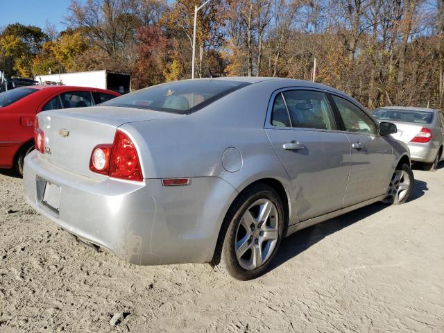 Photo 3 VIN: 1G1ZB5EB1AF107171 - CHEVROLET MALIBU LS 