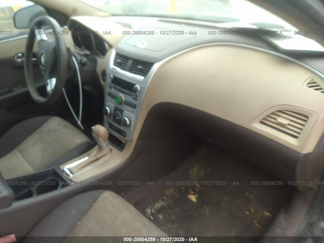 Photo 4 VIN: 1G1ZB5EB1AF170819 - CHEVROLET MALIBU 