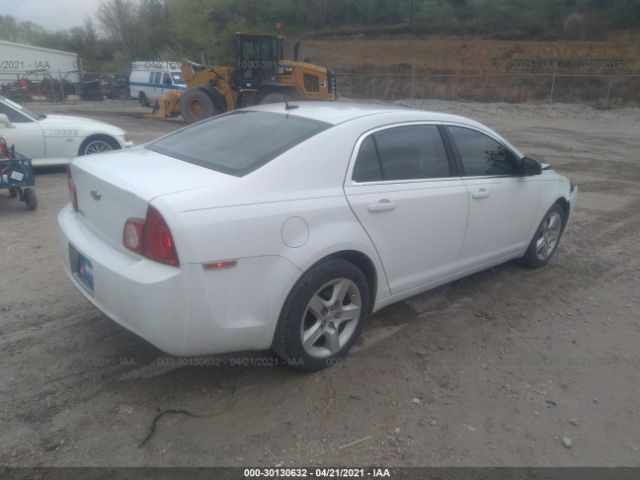 Photo 3 VIN: 1G1ZB5EB2A4133192 - CHEVROLET MALIBU 