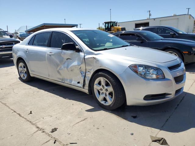 Photo 3 VIN: 1G1ZB5EB2A4145472 - CHEVROLET MALIBU LS 