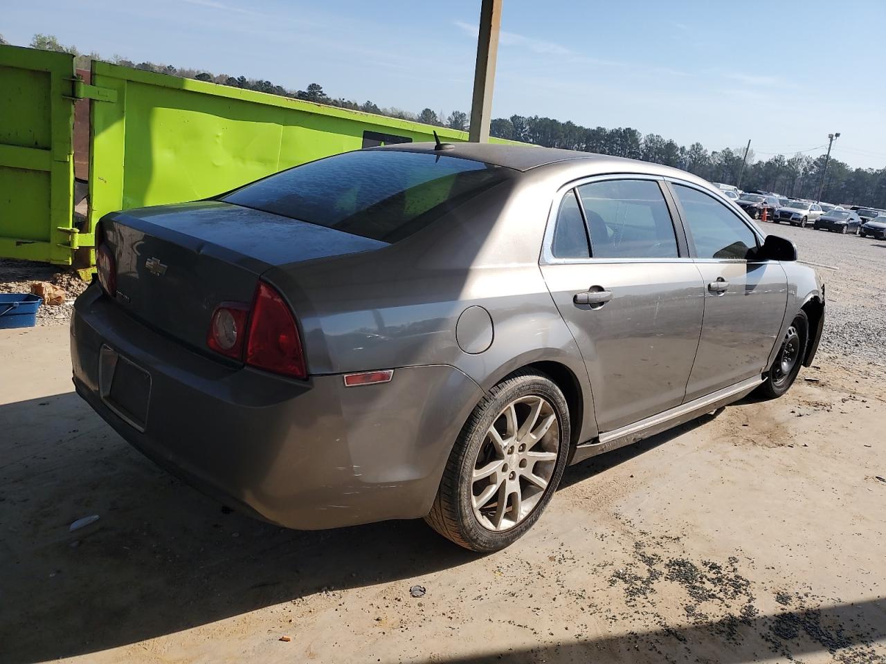 Photo 2 VIN: 1G1ZB5EB4A4110013 - CHEVROLET MALIBU 