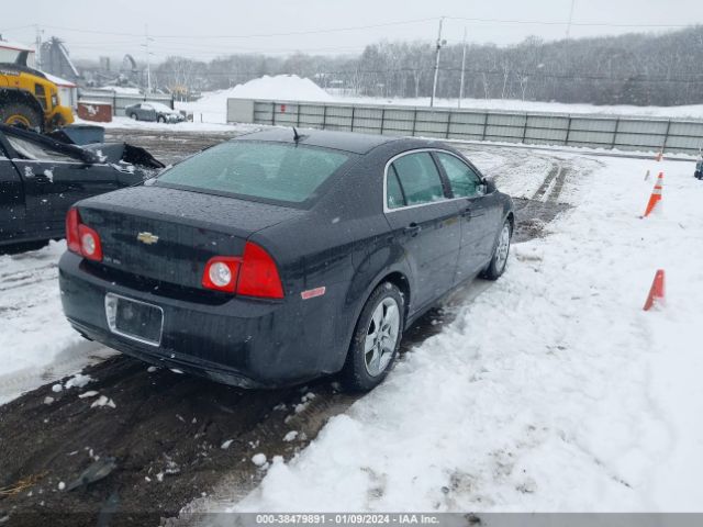 Photo 3 VIN: 1G1ZB5EB5AF213400 - CHEVROLET MALIBU 