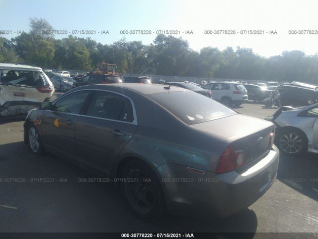 Photo 2 VIN: 1G1ZB5EB5AF305994 - CHEVROLET MALIBU 