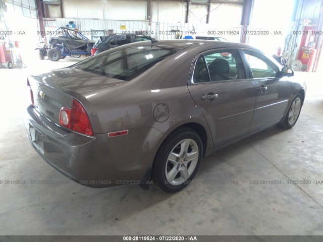 Photo 3 VIN: 1G1ZB5EB5AF311701 - CHEVROLET MALIBU 