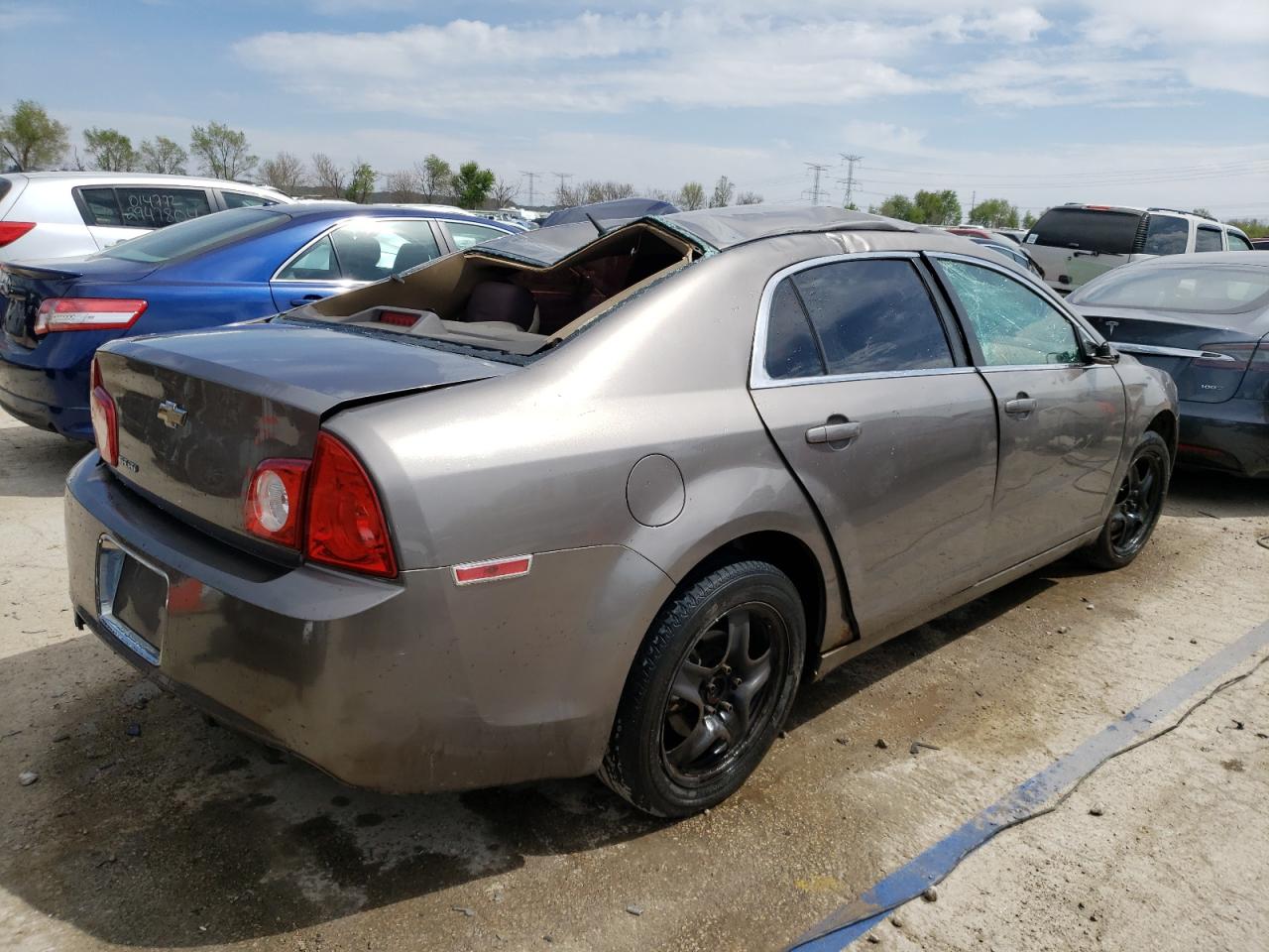 Photo 2 VIN: 1G1ZB5EB6AF308743 - CHEVROLET MALIBU 