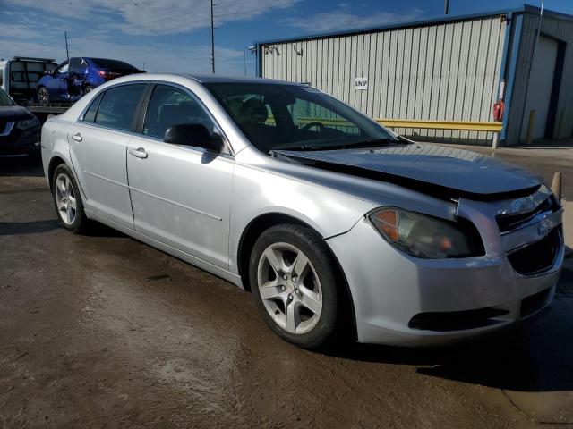 Photo 3 VIN: 1G1ZB5EB7A4137139 - CHEVROLET MALIBU LS 