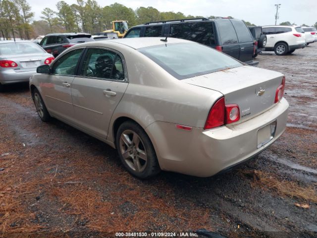 Photo 2 VIN: 1G1ZB5EB7AF205492 - CHEVROLET MALIBU 