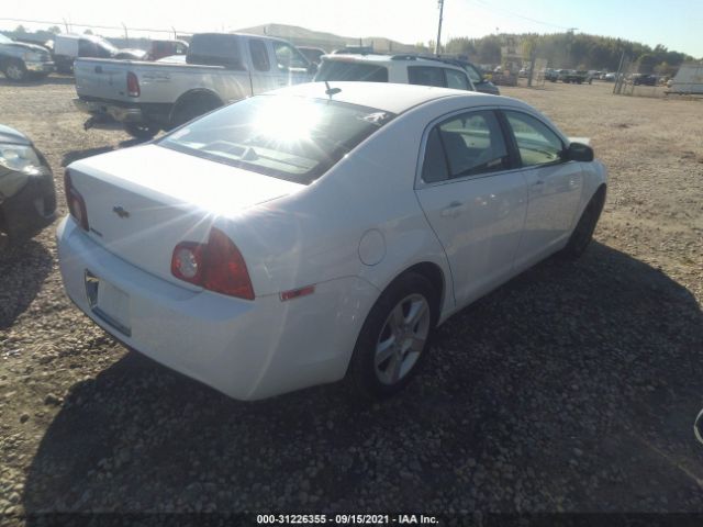 Photo 3 VIN: 1G1ZB5EB7AF316818 - CHEVROLET MALIBU 