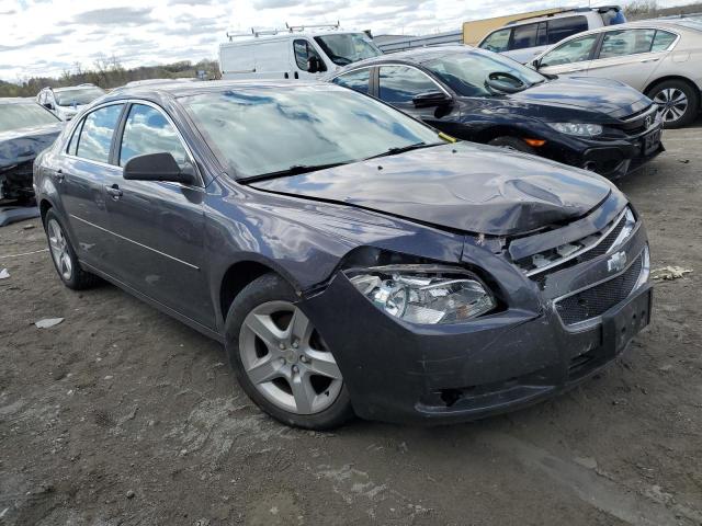 Photo 3 VIN: 1G1ZB5EB9AF267900 - CHEVROLET MALIBU 