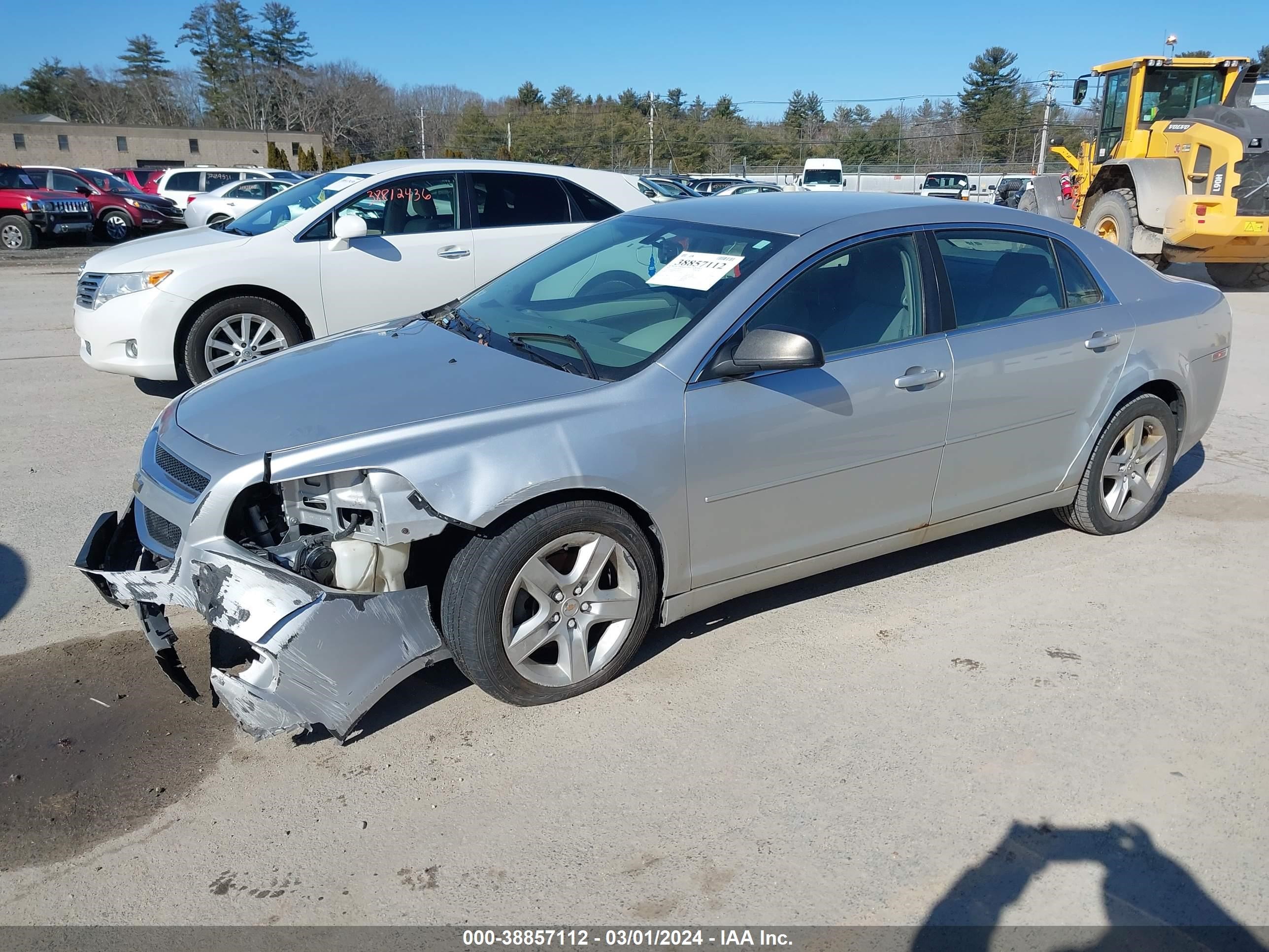 Photo 1 VIN: 1G1ZB5EB9AF316318 - CHEVROLET MALIBU 