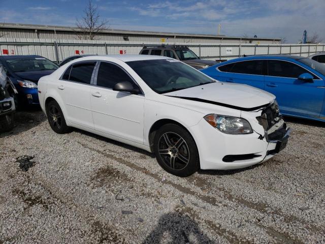 Photo 3 VIN: 1G1ZB5EBXAF225767 - CHEVROLET MALIBU 