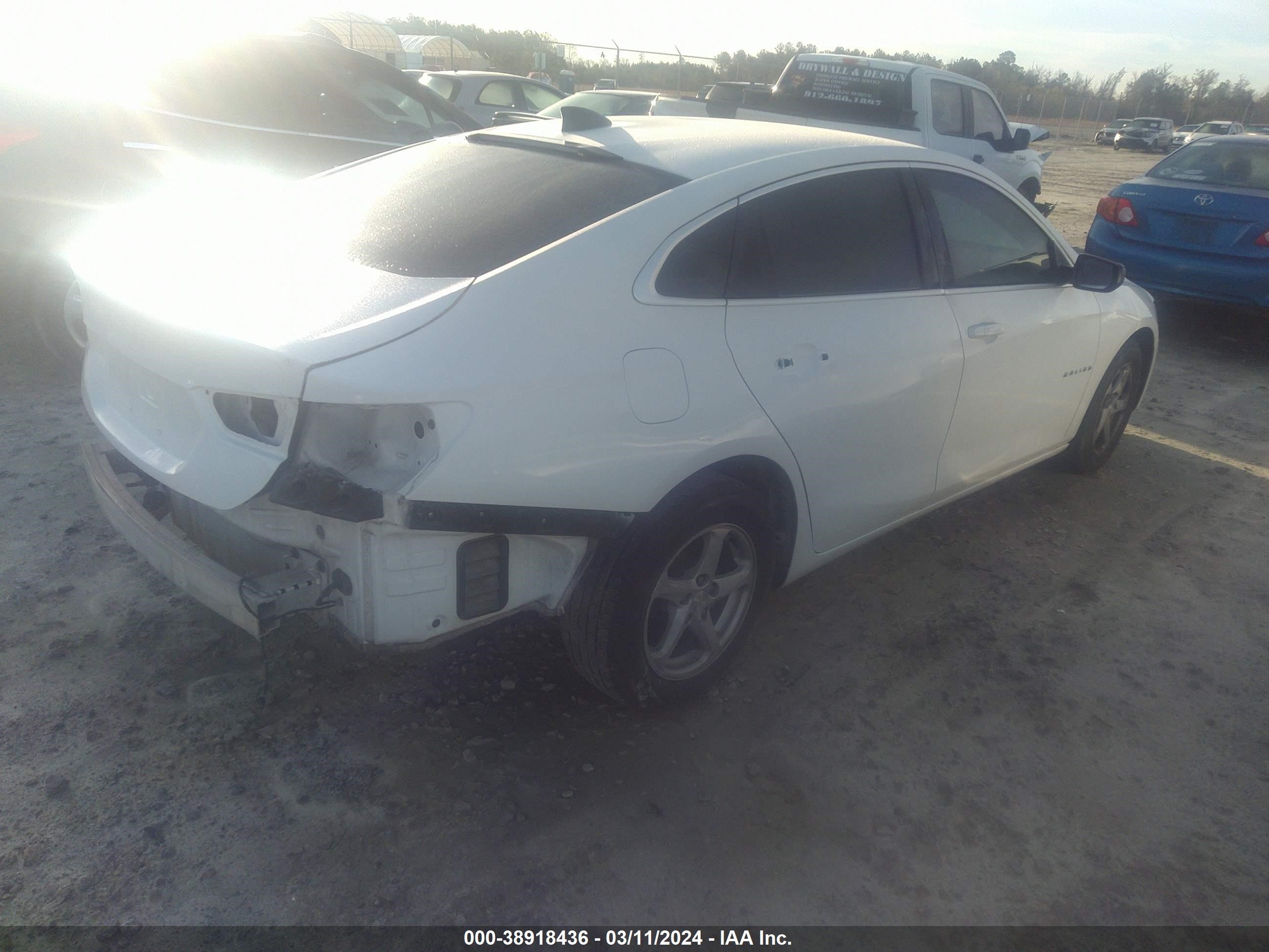 Photo 3 VIN: 1G1ZB5ST0GF226531 - CHEVROLET MALIBU 