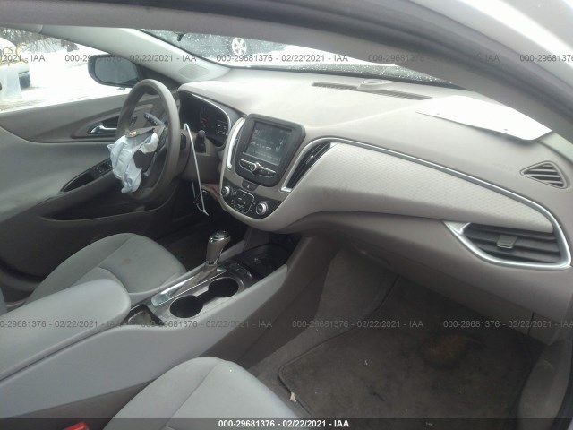 Photo 4 VIN: 1G1ZB5ST0GF357913 - CHEVROLET MALIBU 