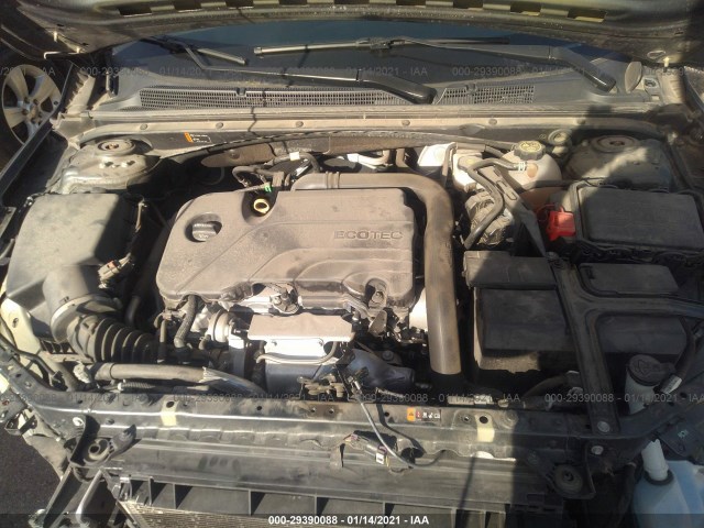 Photo 9 VIN: 1G1ZB5ST0JF210031 - CHEVROLET MALIBU 