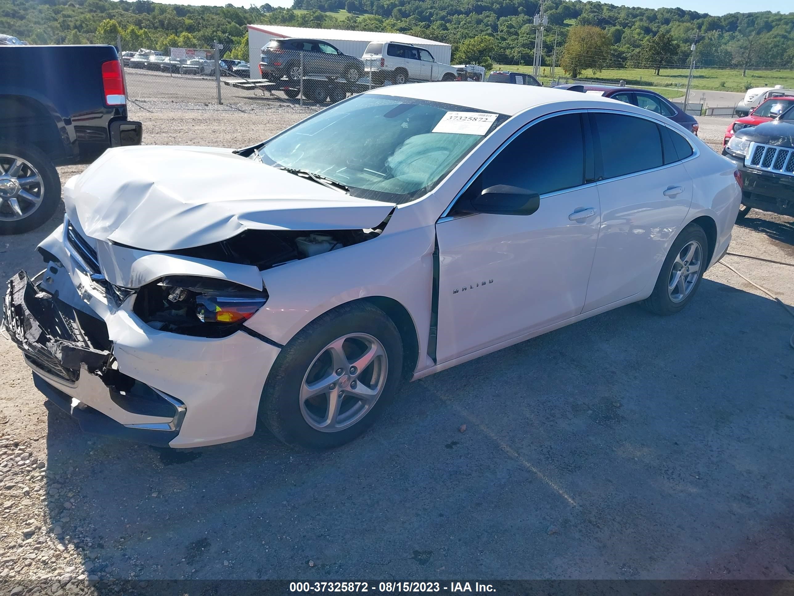 Photo 1 VIN: 1G1ZB5ST1JF268178 - CHEVROLET MALIBU 