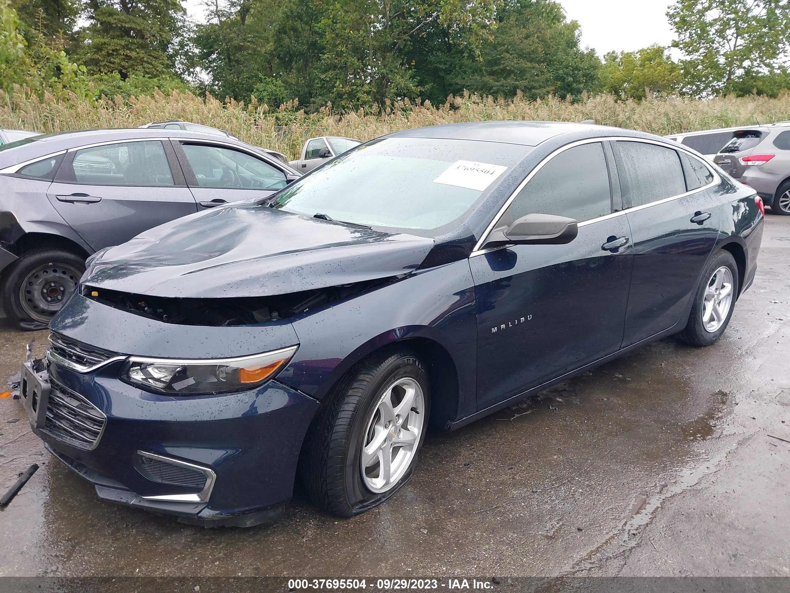 Photo 1 VIN: 1G1ZB5ST2JF105250 - CHEVROLET MALIBU 