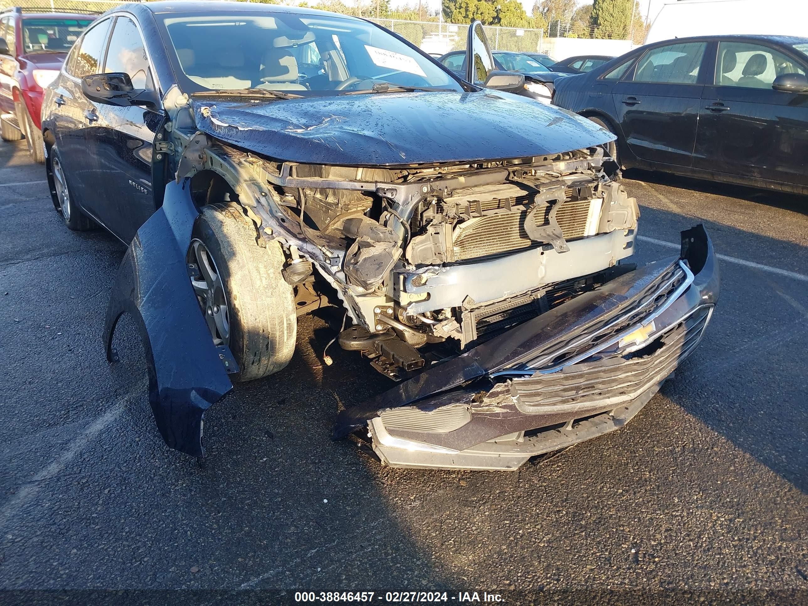 Photo 5 VIN: 1G1ZB5ST2JF225906 - CHEVROLET MALIBU 