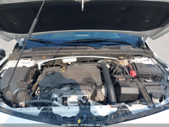 Photo 9 VIN: 1G1ZB5ST2JF291517 - CHEVROLET MALIBU 