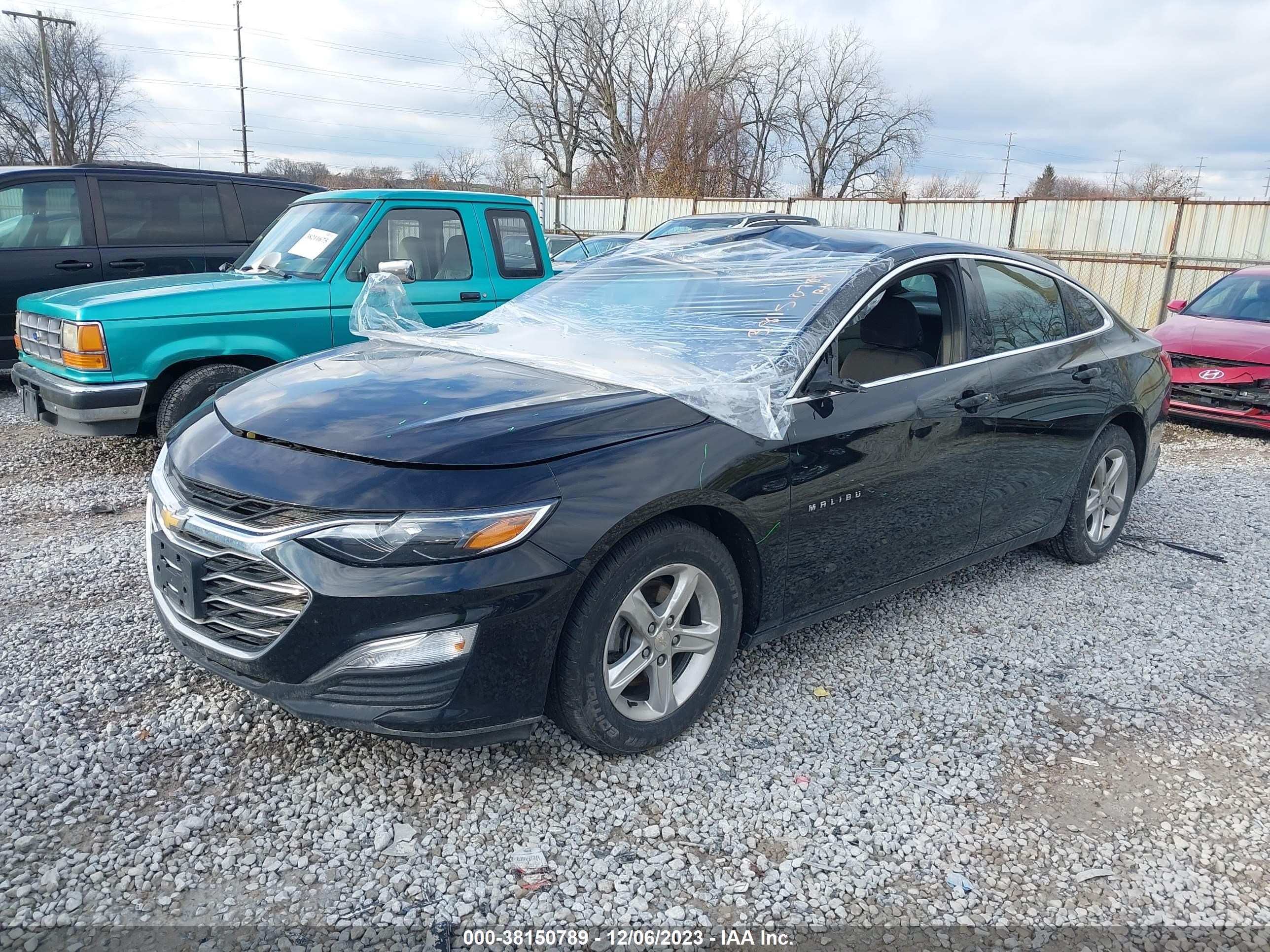 Photo 1 VIN: 1G1ZB5ST2LF156394 - CHEVROLET MALIBU 