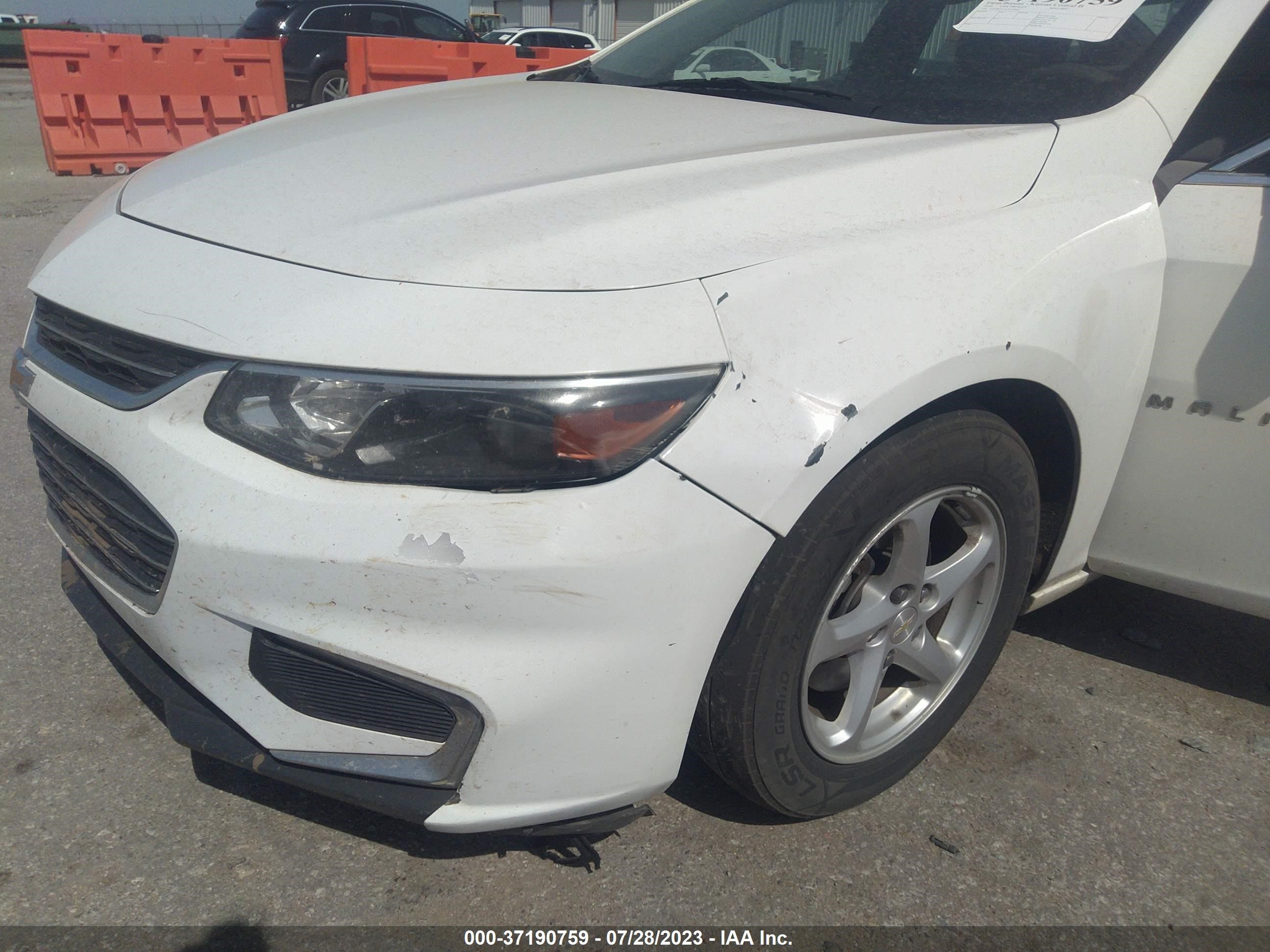 Photo 5 VIN: 1G1ZB5ST3GF172822 - CHEVROLET MALIBU 