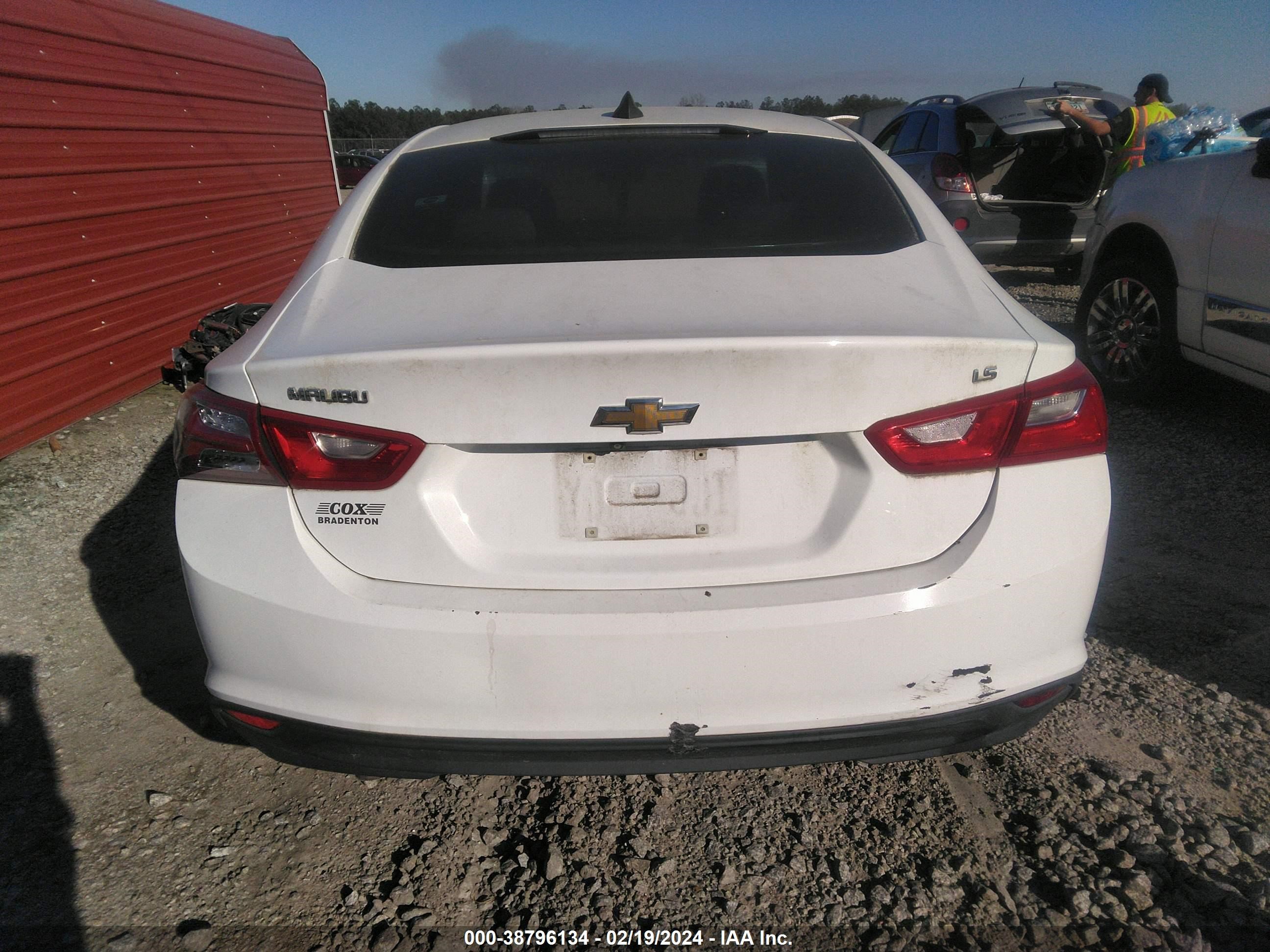 Photo 5 VIN: 1G1ZB5ST3GF220304 - CHEVROLET MALIBU 