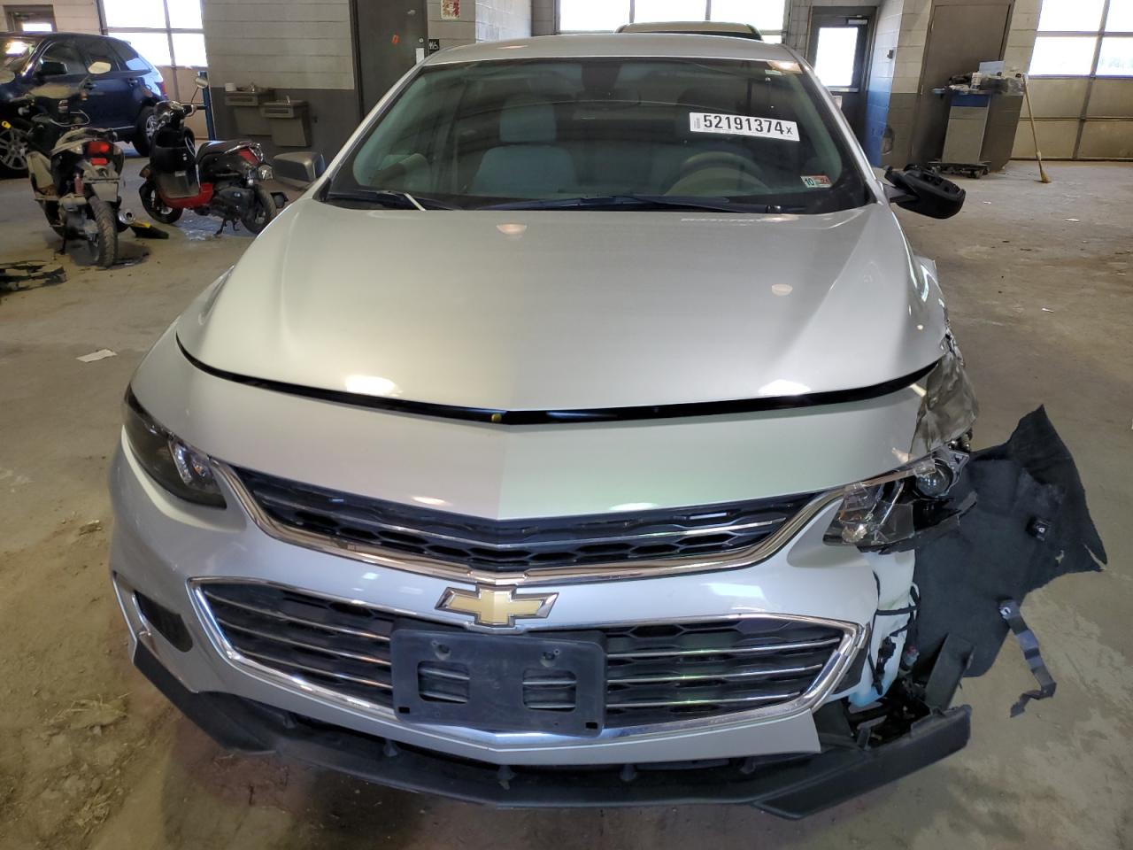 Photo 4 VIN: 1G1ZB5ST3HF258858 - CHEVROLET MALIBU 