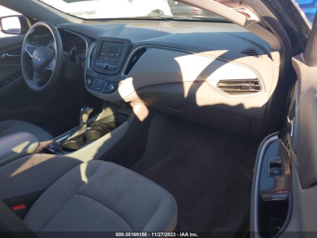 Photo 4 VIN: 1G1ZB5ST3JF156806 - CHEVROLET MALIBU 