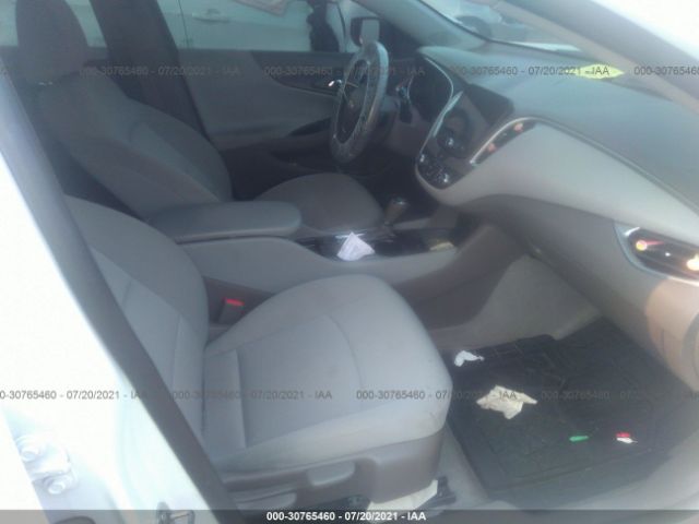 Photo 4 VIN: 1G1ZB5ST3KF157763 - CHEVROLET MALIBU 