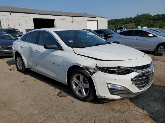 Photo 3 VIN: 1G1ZB5ST3LF156811 - CHEVROLET MALIBU LS 