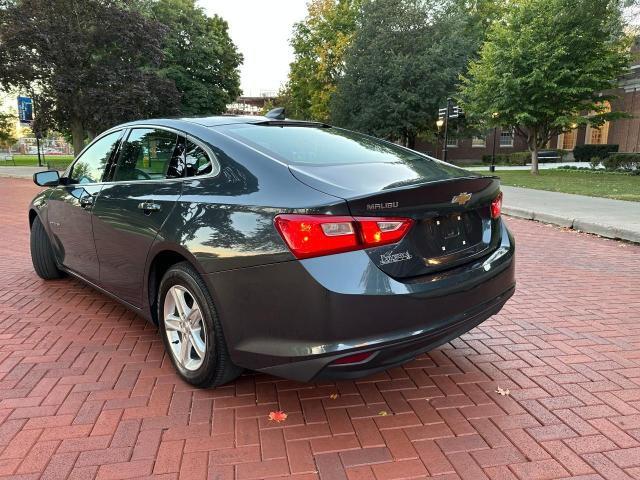 Photo 2 VIN: 1G1ZB5ST3MF052028 - CHEVROLET MALIBU LS 