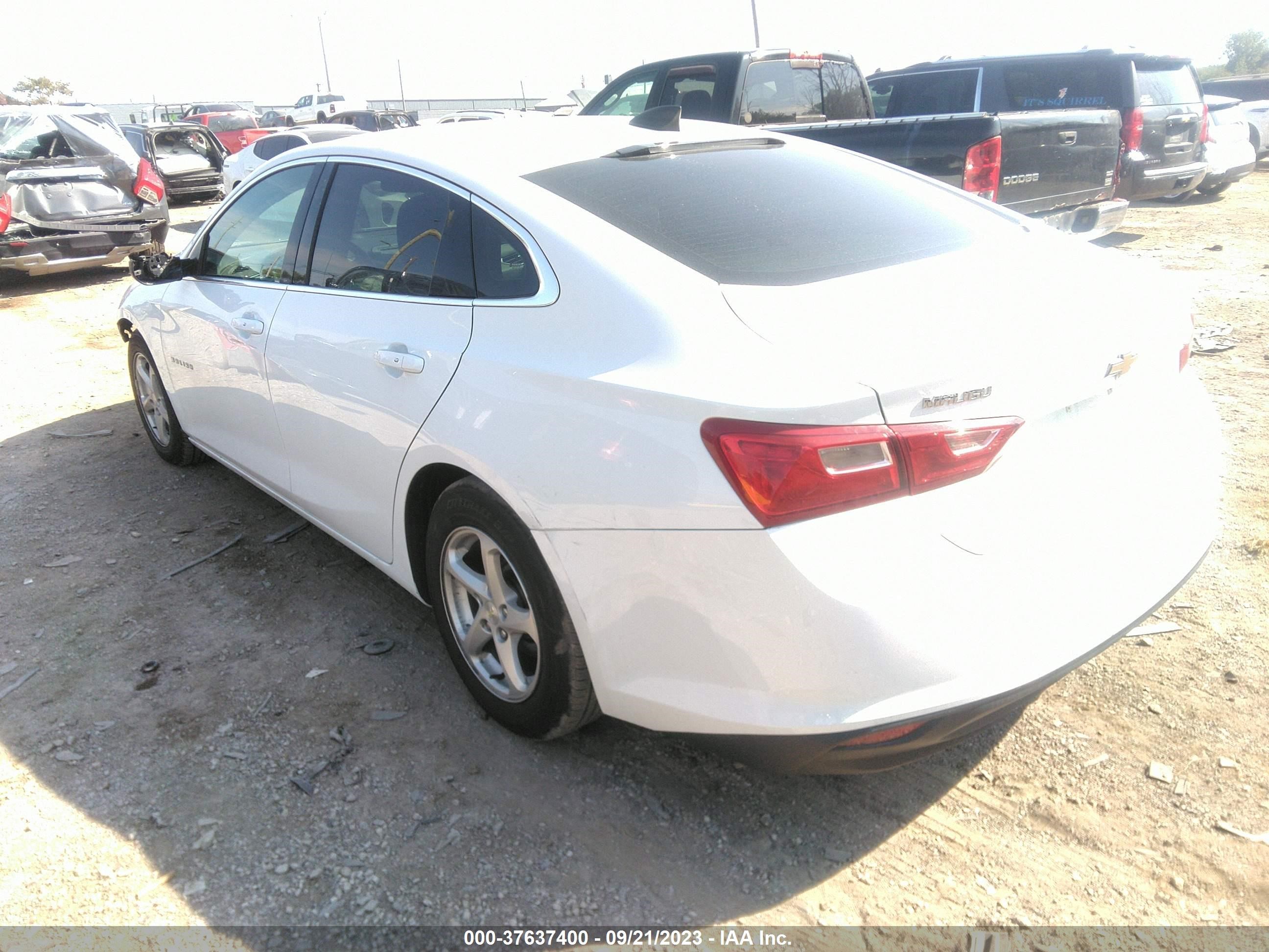 Photo 2 VIN: 1G1ZB5ST4HF268136 - CHEVROLET MALIBU 